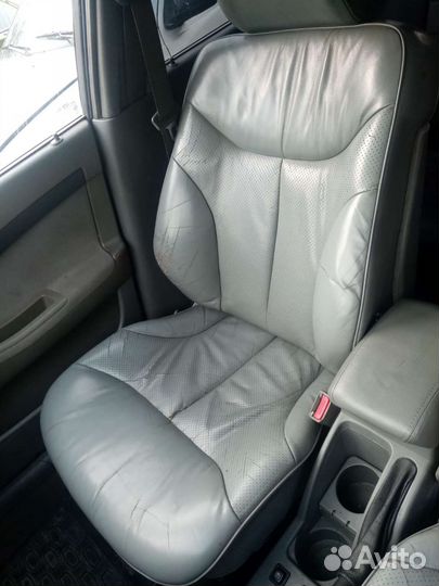 Сиденья передние Mercedes S500(W140)