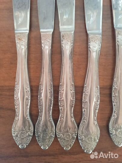 Столовые приборы ножи