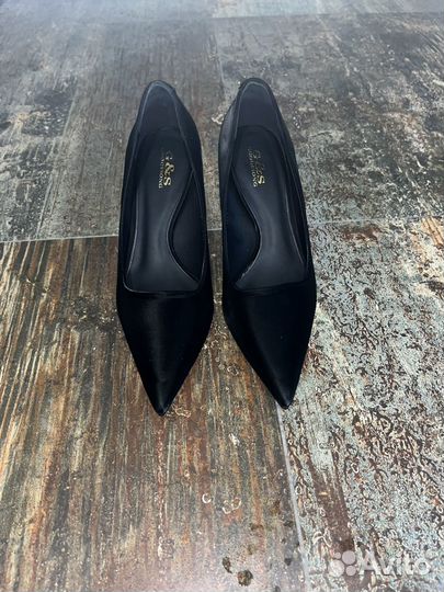 Туфли женские 39 размер черные