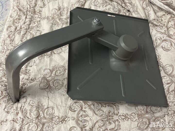 Подставка под телевизор