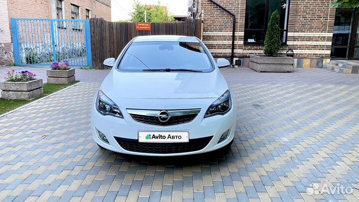 Opel Astra 1.6 AT, 2010, 212 204 км