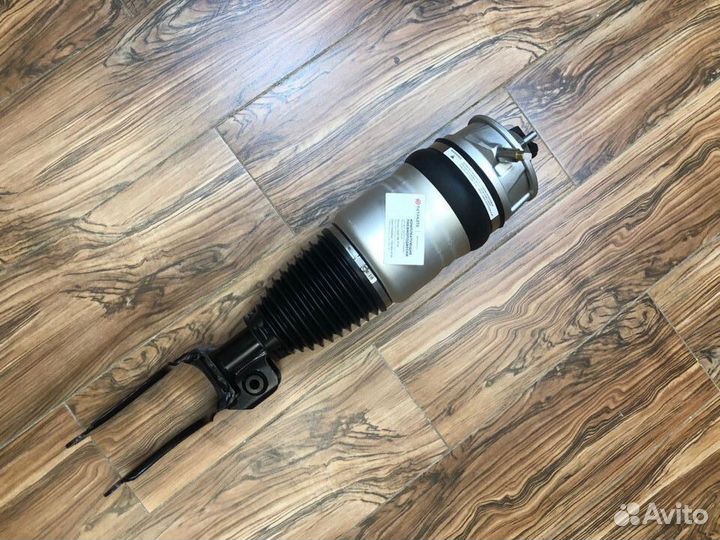 Пневмостойка Туарег передняя