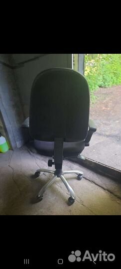 Компьютерное кресло