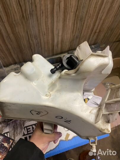 Бачок омывателя nissan juke f15