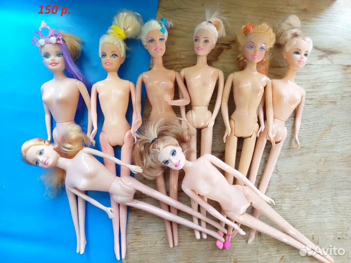 Куклы барби Лот много