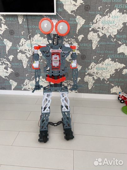 Робот мекканоид