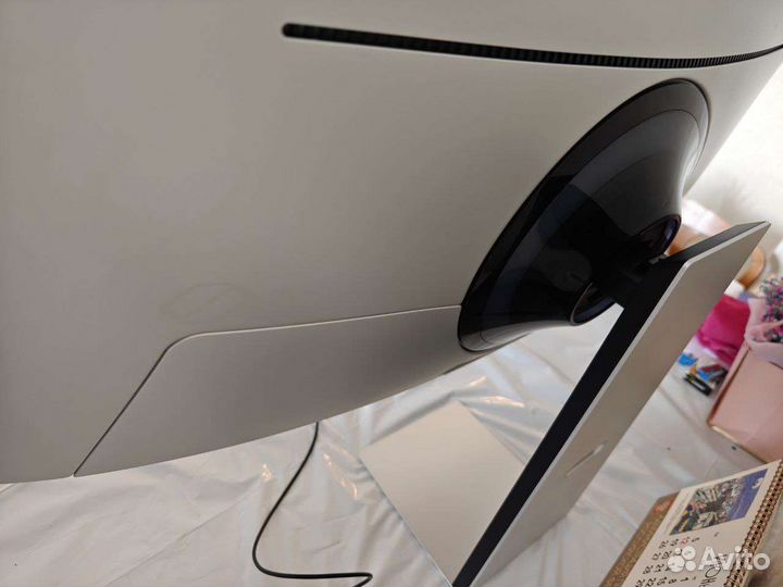 Монитор Samsung Odyssey Oled G8