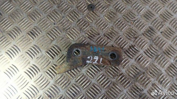 Кронштейн подшипника левый Man Tgl