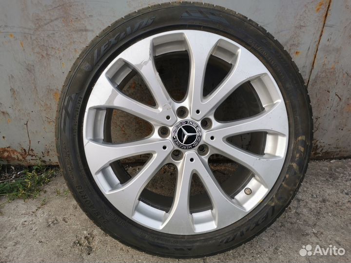 Диск литой R18, W213 Мерседес 245/40R18 с резиной