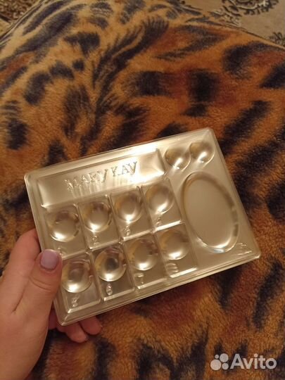 Палитра для смешивания гель лаков от Mary Kay