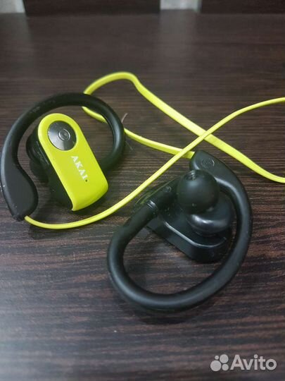 Беспроводные наушники akai hd151