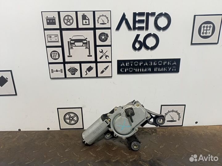 Моторчик стеклоочистителя задний Skoda Octavia A4