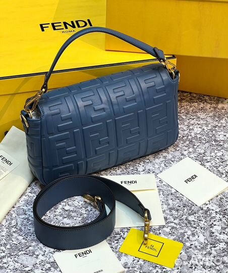 Сумка Fendi Baguette