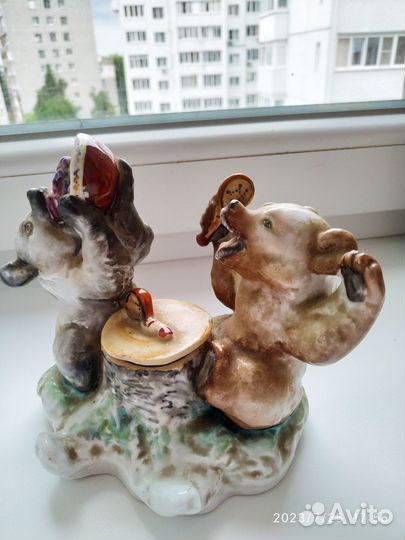 Чернильница «Два медвежонка», фарфор, роспись. лфз