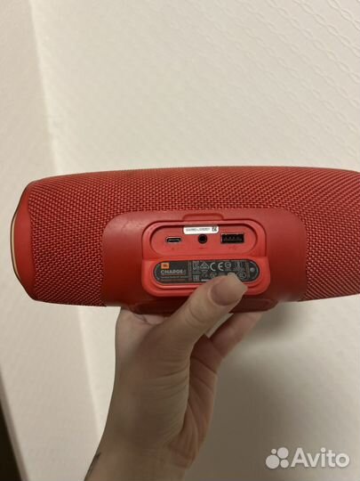 Акустические колонки jbl