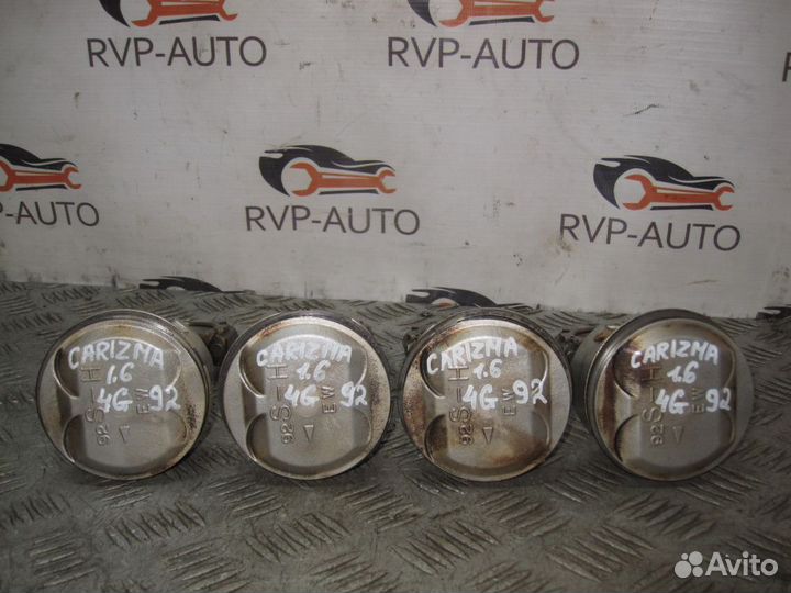 Поршень с шатуном 4G92 Mitsubishi Carisma 1995—99