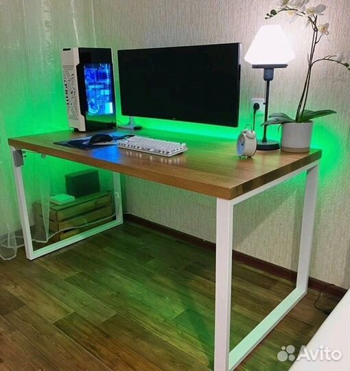 Рабочий стол.Компьютерный стол.Стол