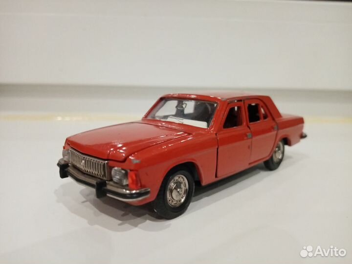 Модель волга газ 3102 СССР