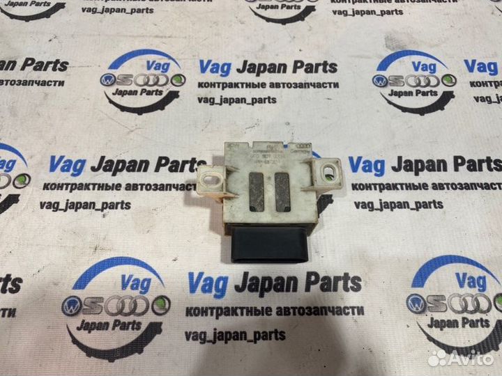 Блок управления топливным насосом Audi Q7 4L BAR