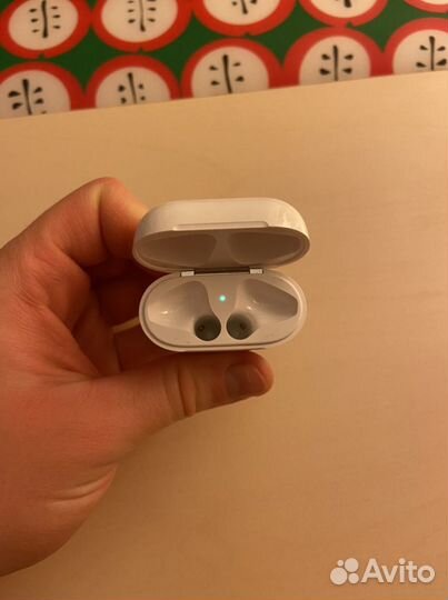 Чехол с аккамулятором для airpods