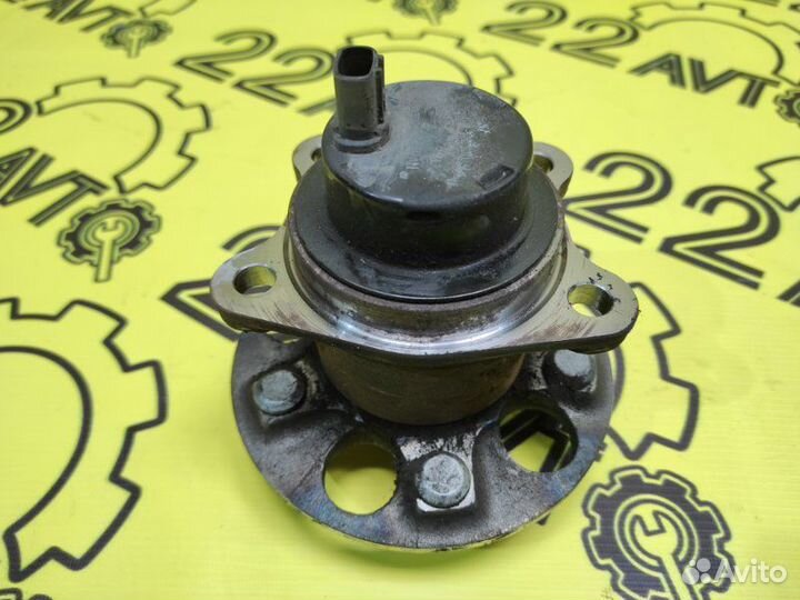 Ступица задняя левая Toyota Harrier GSU30 2grfe