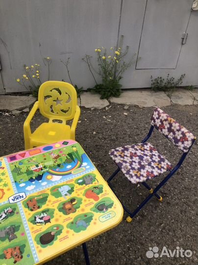 Столик и стульчик для детей