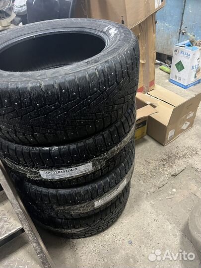 Nokian Tyres Hakkapeliitta 7 SUV 255/55 R18