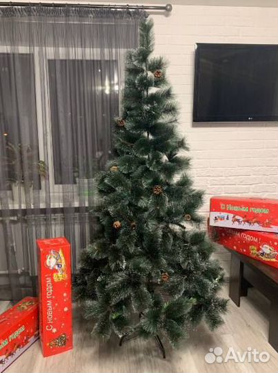 Сосна искусственная пушистая