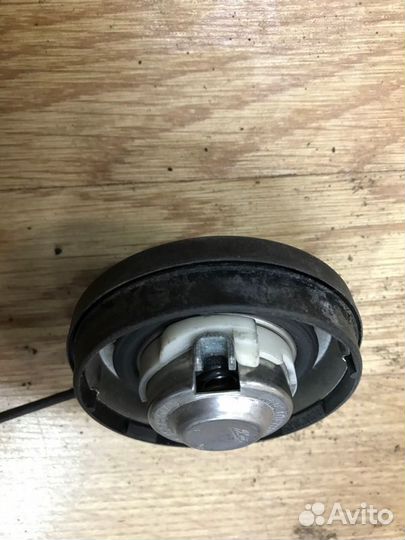 Крышка топливного бака Mercedes C-Class W204