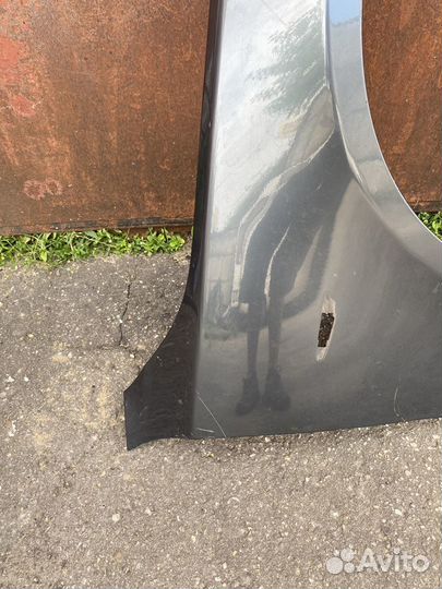 Крыло переднее правое BMW 5 E60, E61 Арт. 260420