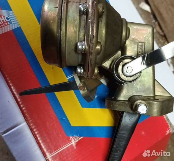 Бензонасос