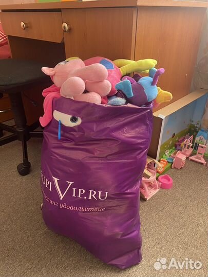 Пакет с мягкими игрушками