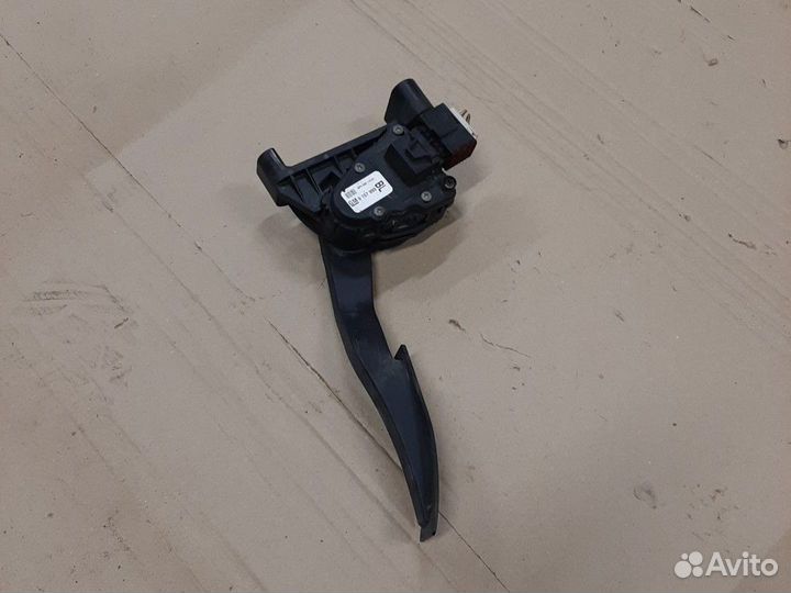 Электронная педаль газа Opel Astra H