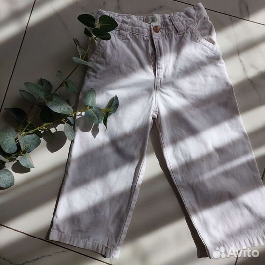 Вещи и сандалики на девочку 3-4года