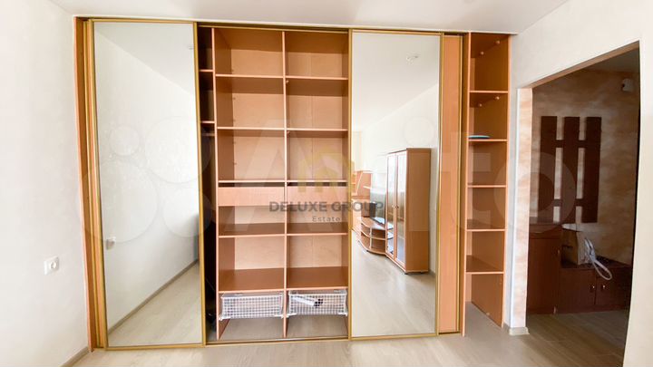 2-к. квартира, 56 м², 6/9 эт.