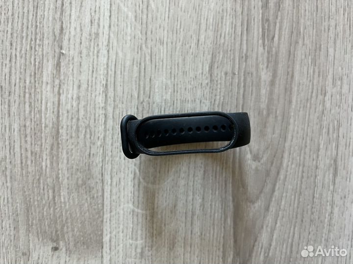 Ремешок для фитнес браслета mi band 4 и 5