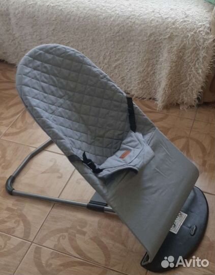 Шезлонг для новорожденного