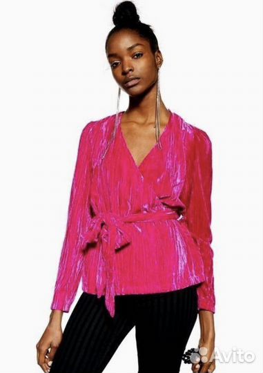 Блузка бархатная 46