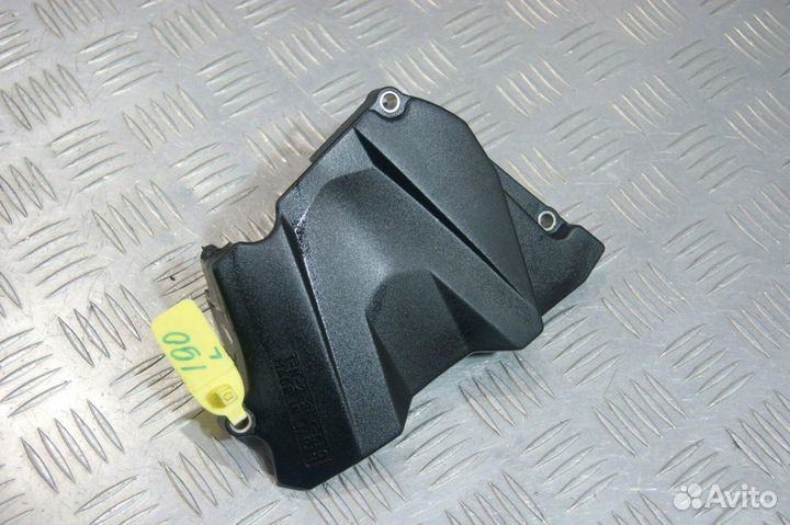 Крышка звезды Yamaha YZF-R6, J505E