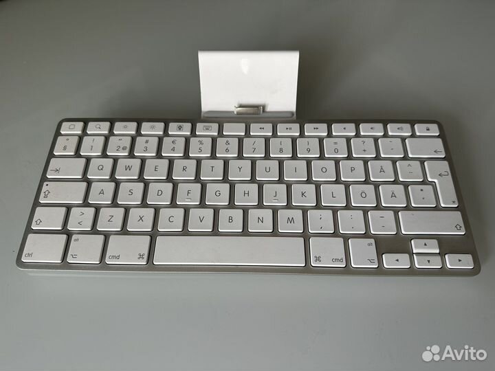 Клавиатура iPad keyboard dock