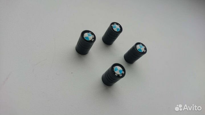 Колпачки на нипель бмв