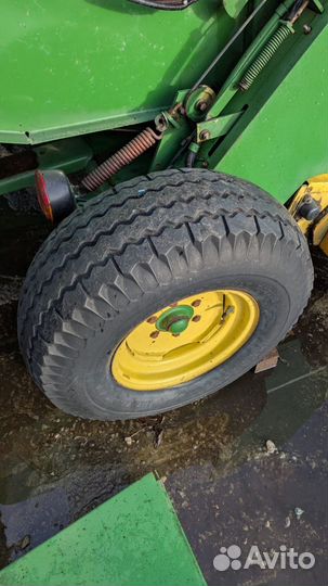 Пресс-подборщик John Deere 550, 1991