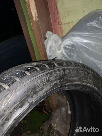 Nokian Tyres Hakkapeliitta 7 245/40 R18 97