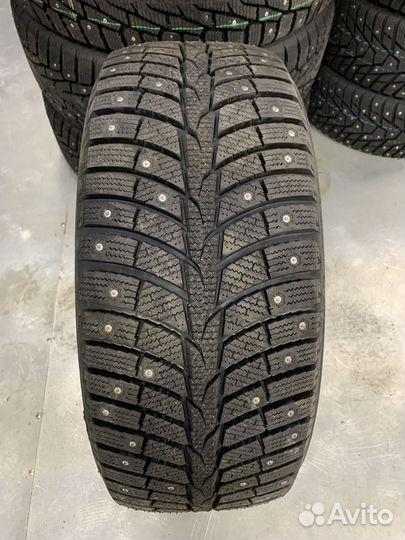 Laufenn I Fit Ice LW 71 245/45 R18 100T