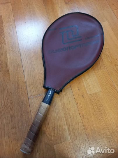 Ракетка для большого тенниса