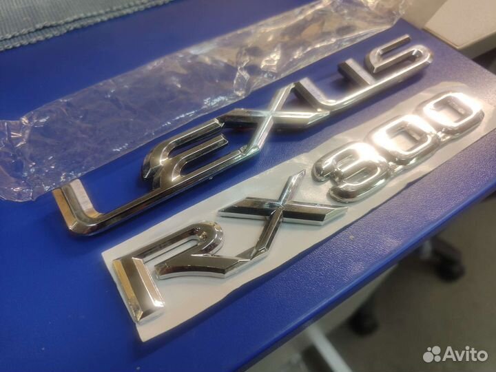 Эмблема, шилдик, наклейка Lexus RX300