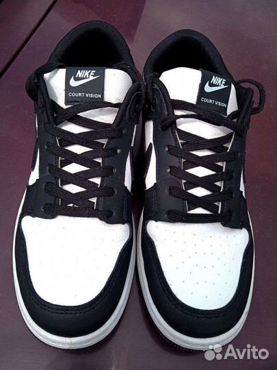 Кроссовки мужские 42 размер Nike