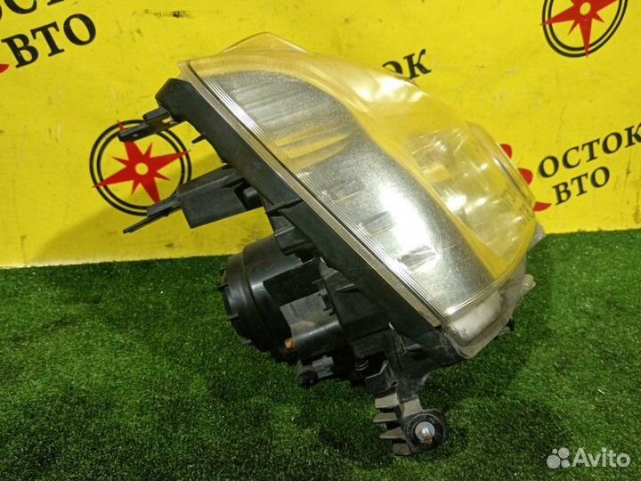 Фара передняя правая Nissan X-Trail NT31 MR20DE