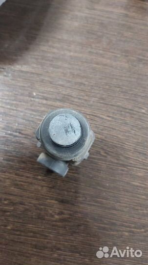 Датчик парковки Mercedes Gl 320 Cdi 164 642.940