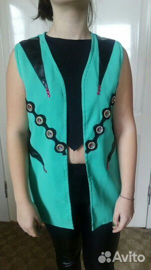 Нарядный жилет